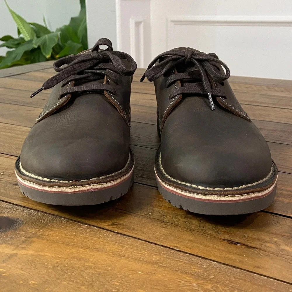 NWOB Clarks Eastridge Low Mens Brown Leather Heritage Stitch Oxford Shoes 8.5